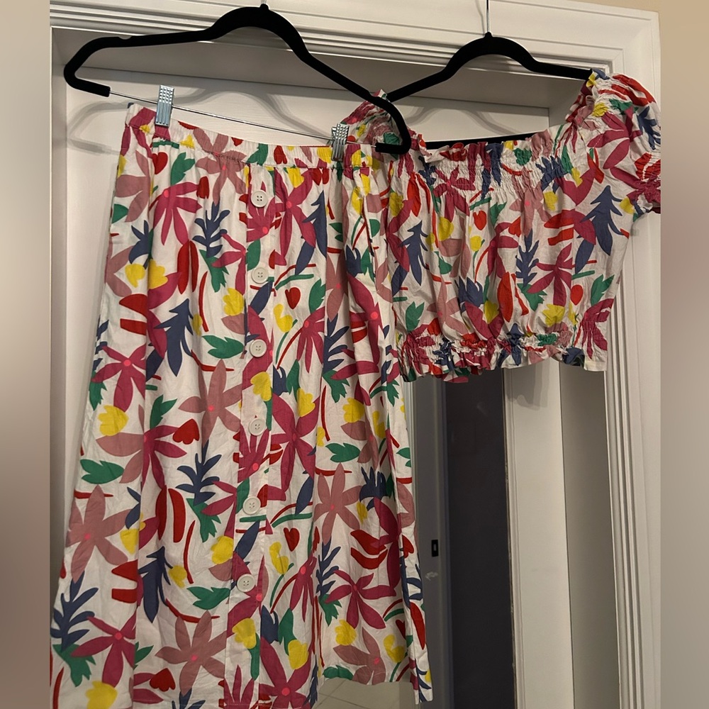 Compania Fantastica Colorful Floral Two-Piece Set